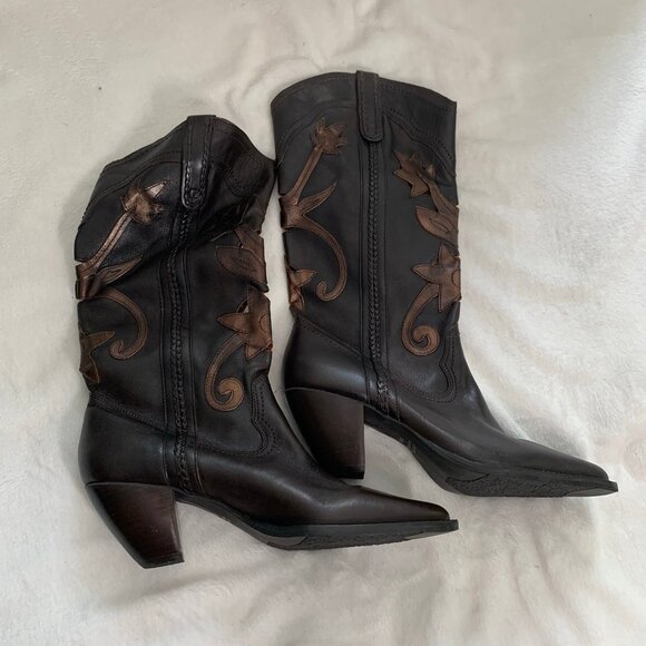 White Mountain leather upper healed cowboy boots with star print cutouts - Picture 1 of 6